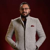 الكاتب إبراهيم أحمد عيسي